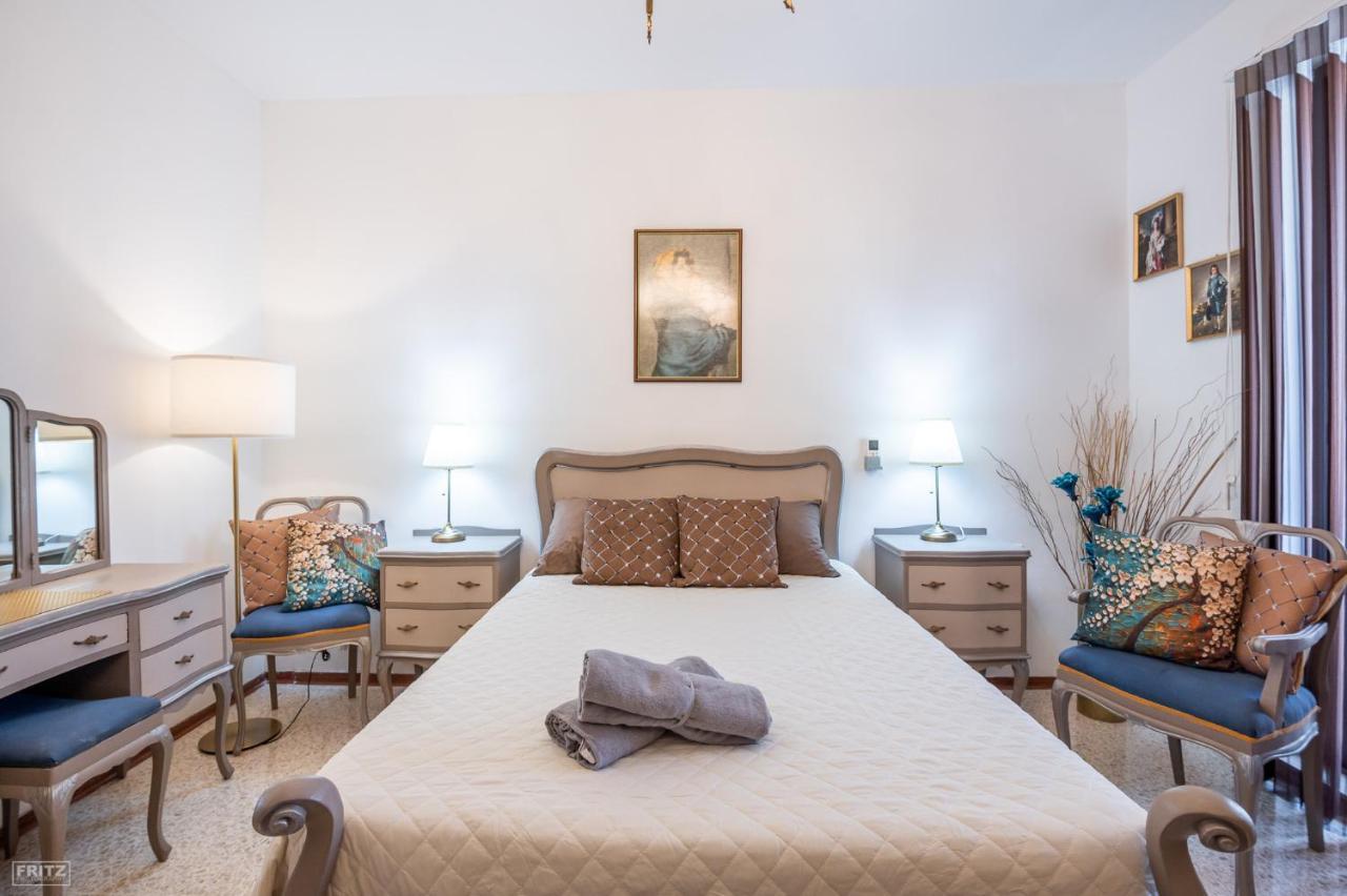 Gudja Close To Airport - Private Room With Private Bathroom Adults Only المظهر الخارجي الصورة